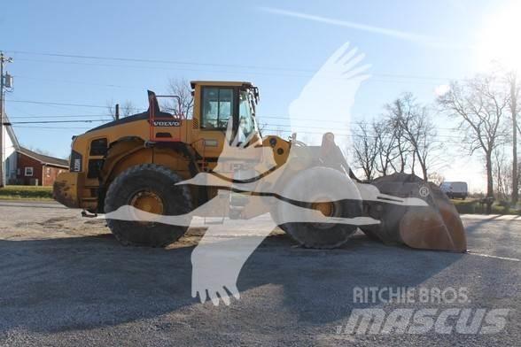 Volvo L220H Incarcator pe pneuri
