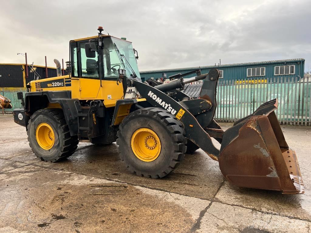 Komatsu WA320PZ-6 Incarcator pe pneuri