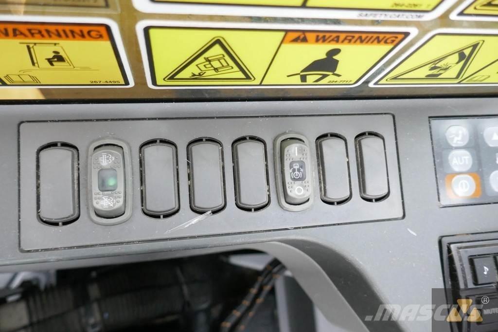 CAT 336FL Excavatoare pe șenile
