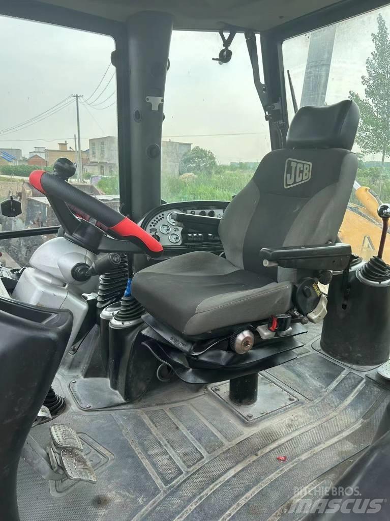 JCB 3 CX Buldoexcavatoare
