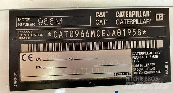 CAT 966M Incarcator pe pneuri