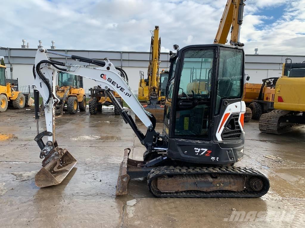 Bobcat E 27 Z Mini excavatoare < 7t