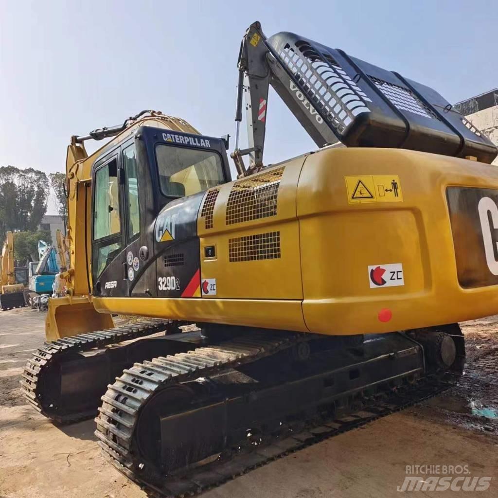 CAT 329 D Excavatoare pe șenile
