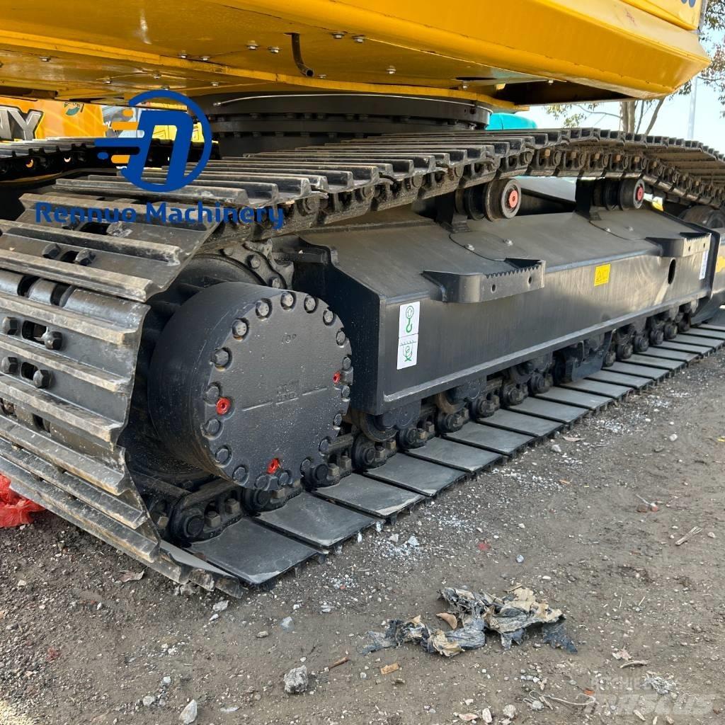 Komatsu PC200-8 Excavatoare pe șenile
