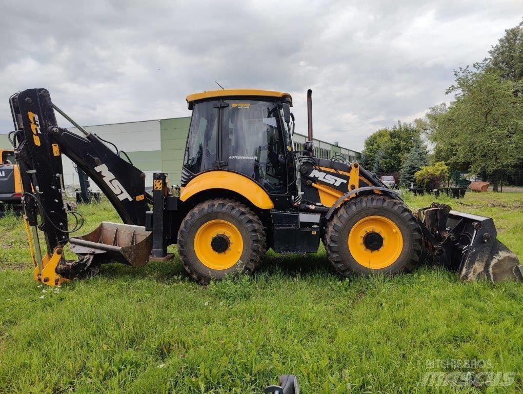 MST M644PLUS Buldoexcavatoare