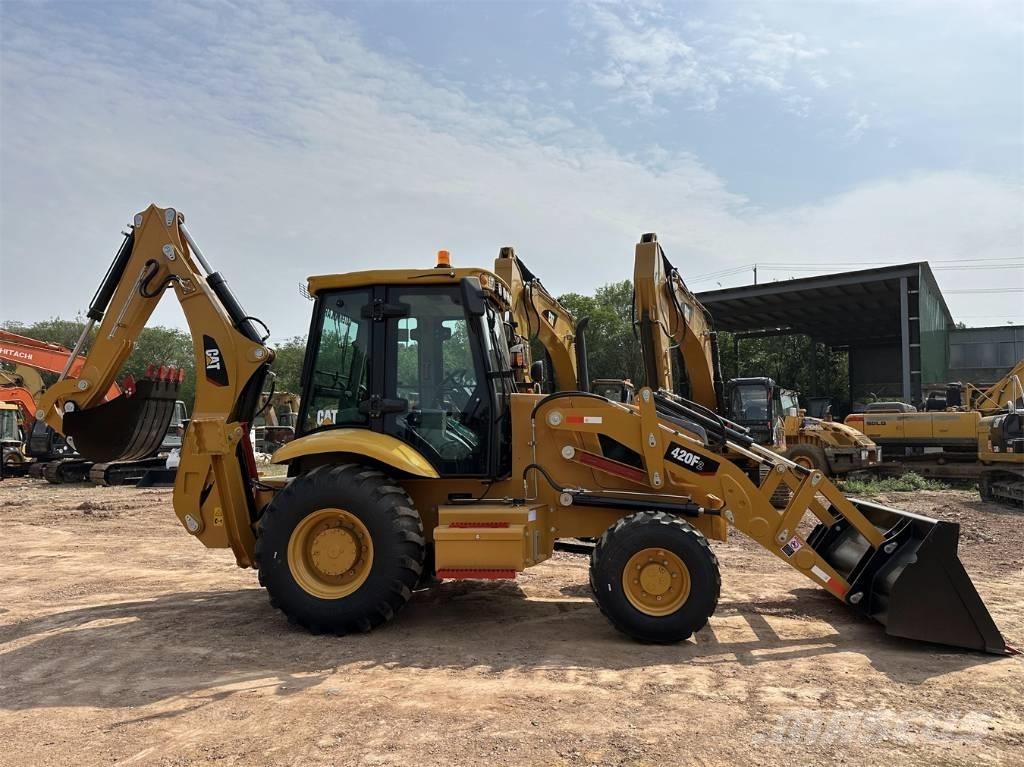 CAT 420 F2 Buldoexcavatoare