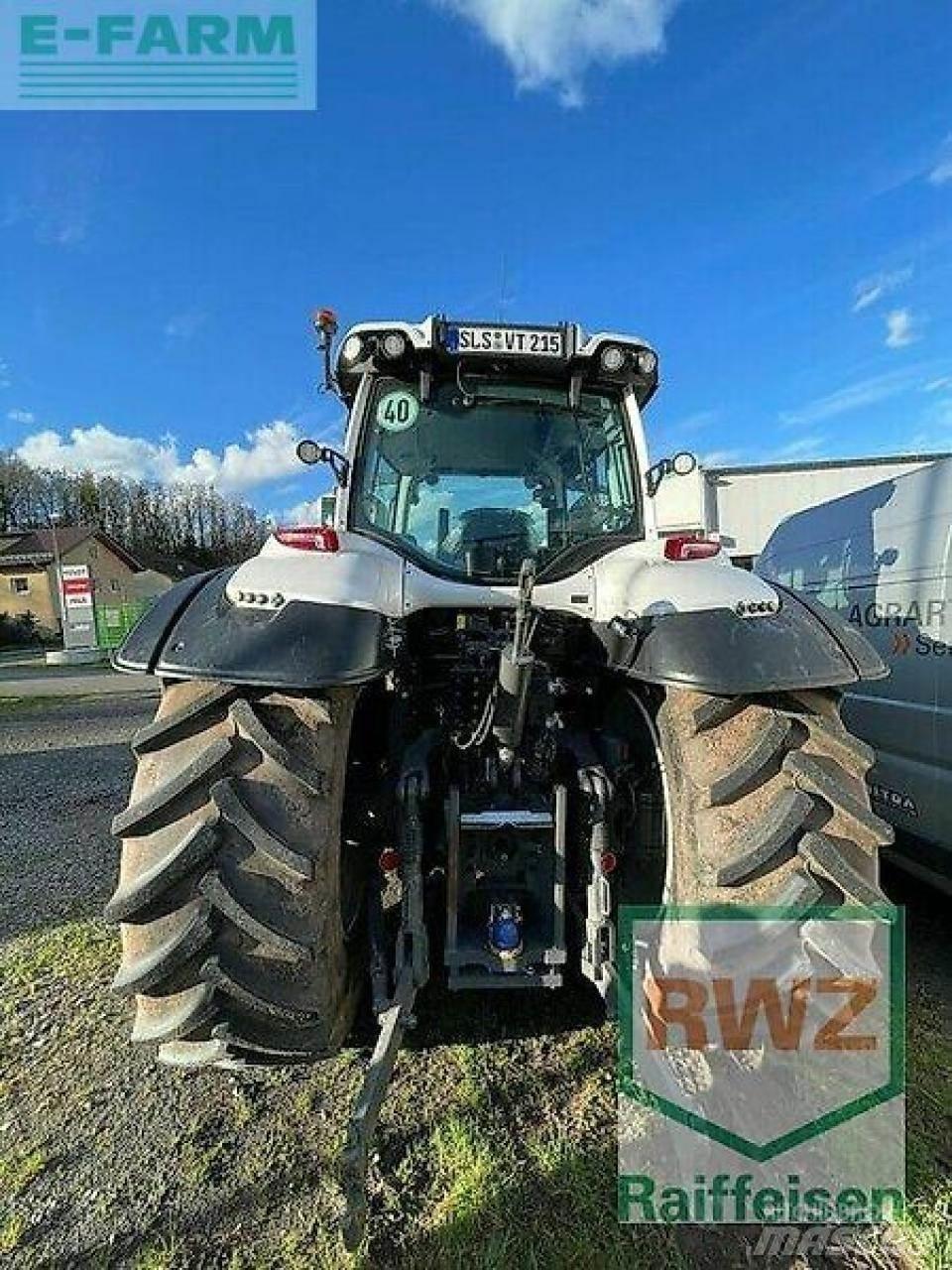 Valtra t215d Tractoare