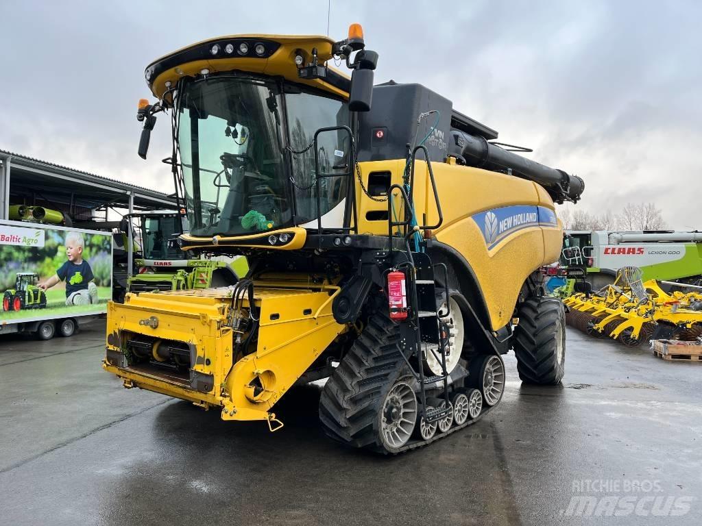 New Holland CR 9.90 Combine de secerat