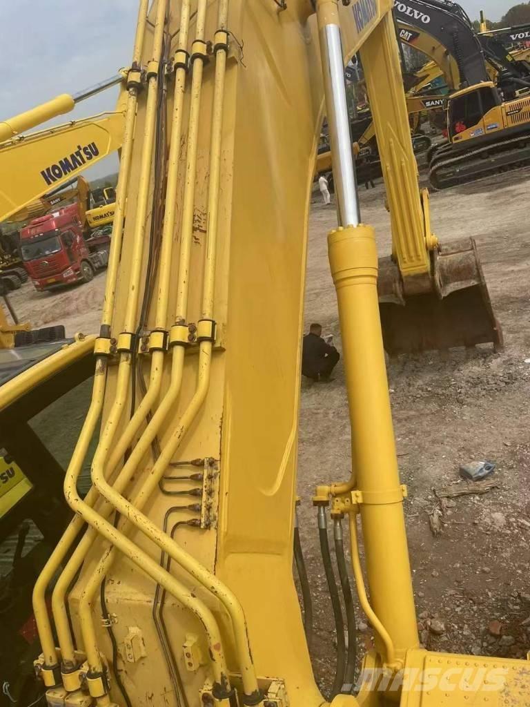 Komatsu PC 450-8 Excavatoare pe șenile
