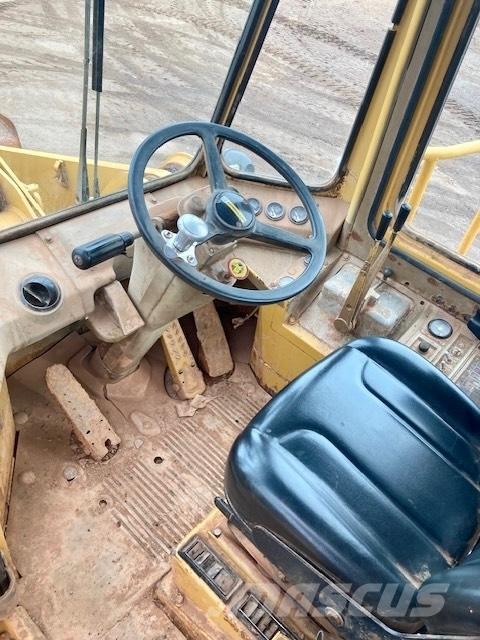 CAT 950 B Incarcator pe pneuri