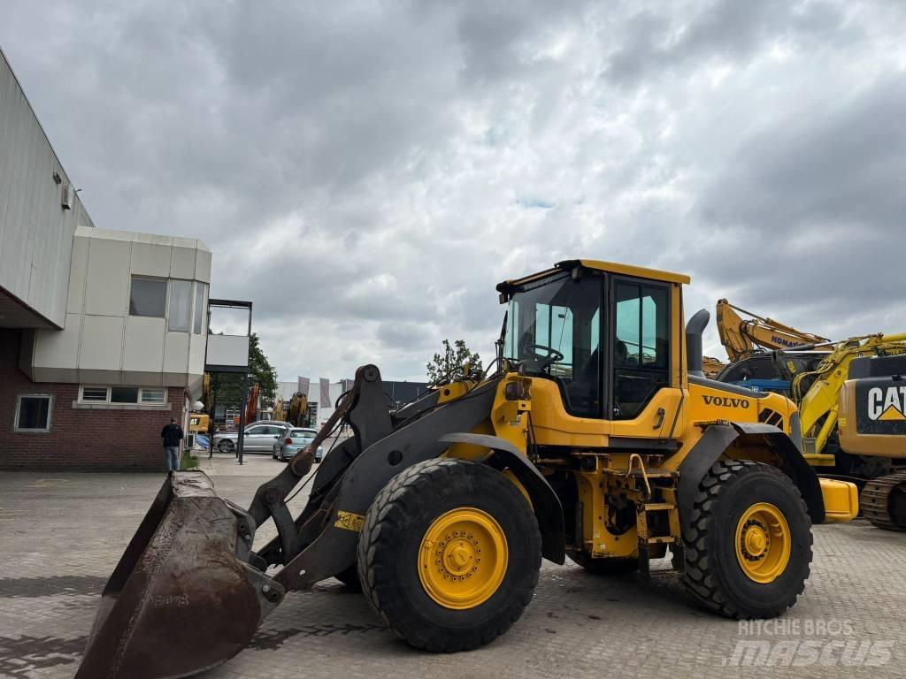 Volvo L 70 F Incarcator pe pneuri