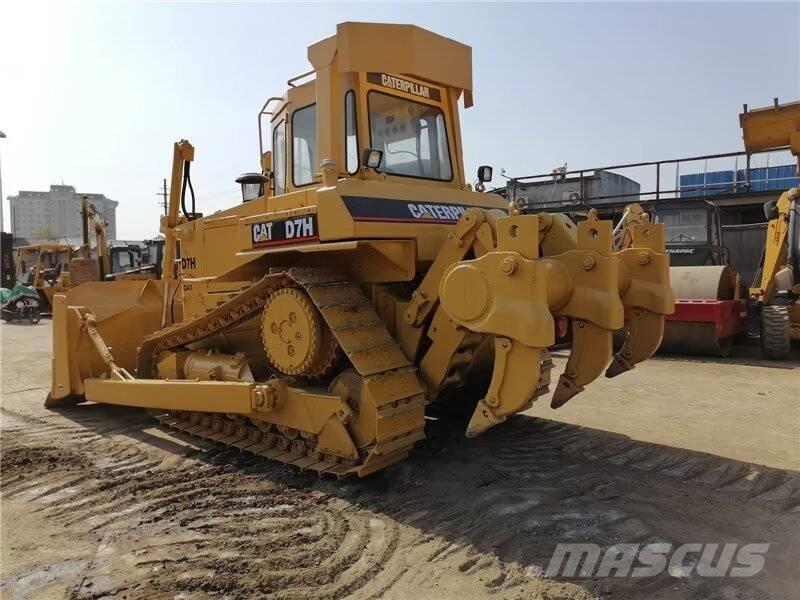 CAT D 7 H Buldozere pe senile