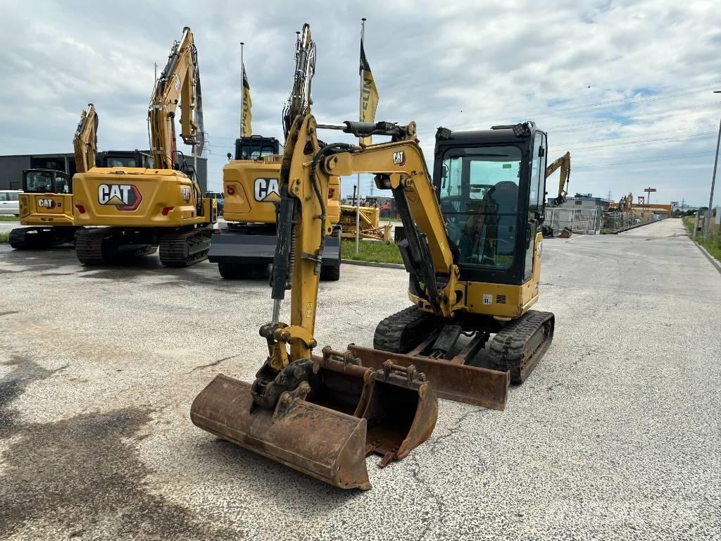 CAT 302.7 Mini excavatoare < 7t
