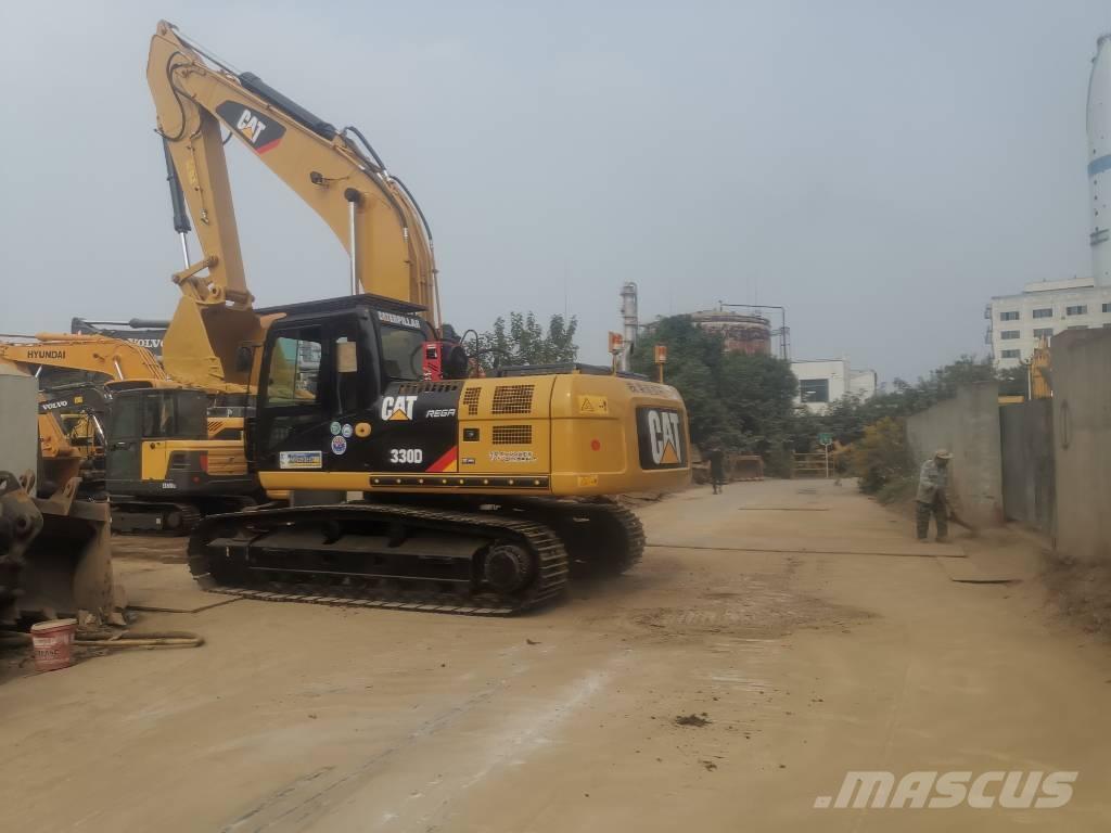 CAT 330 D L Excavatoare pe șenile
