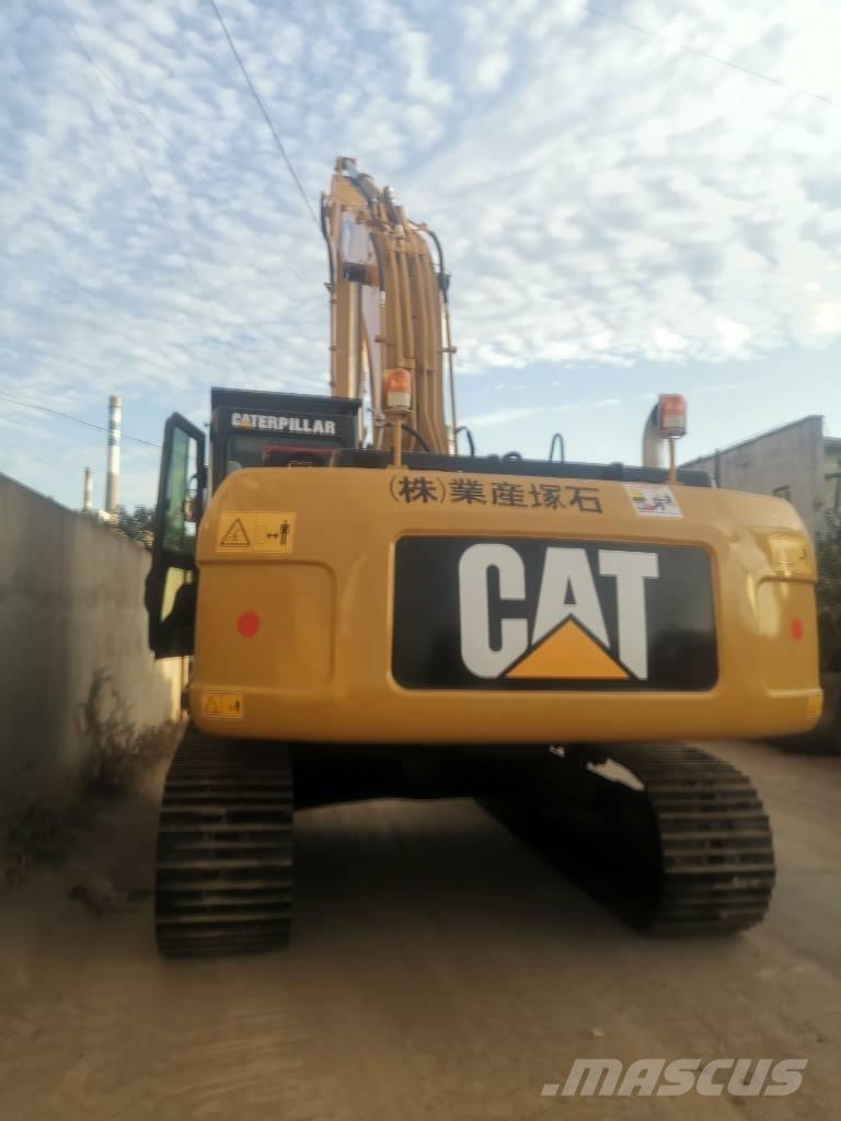 CAT 330 D L Excavatoare pe șenile
