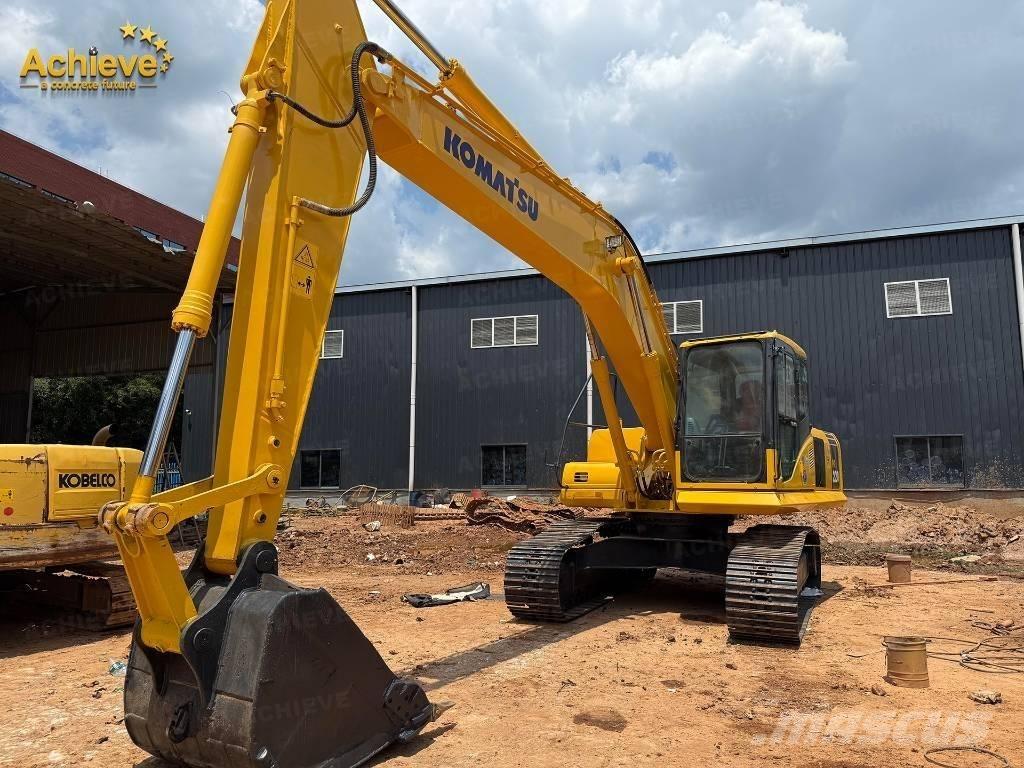 Komatsu PC 220 Excavatoare pe șenile
