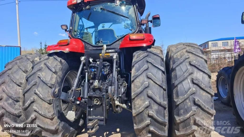 Case IH PUMA 2304 Tractoare