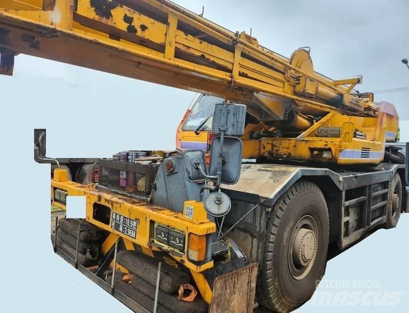 Tadano TR500M-3 Macara teren accidentat