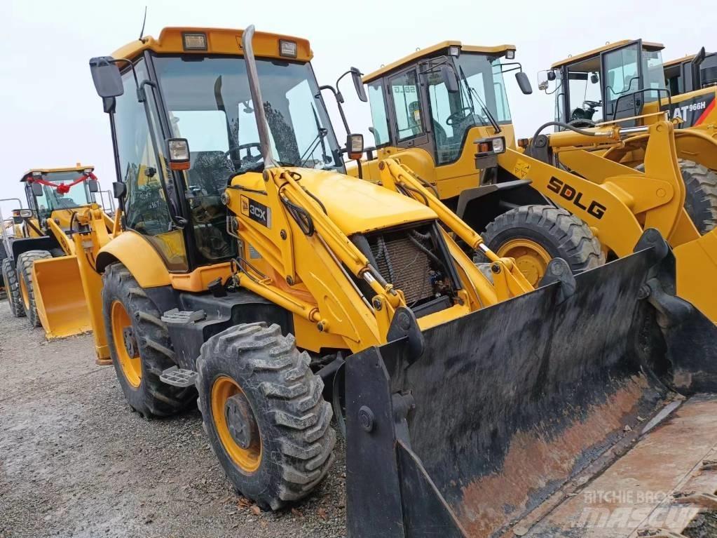 JCB 3 CX Buldoexcavatoare