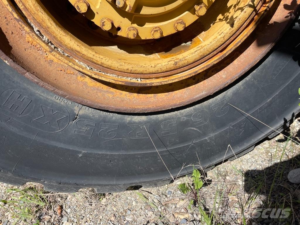 CAT 966 E Incarcator pe pneuri