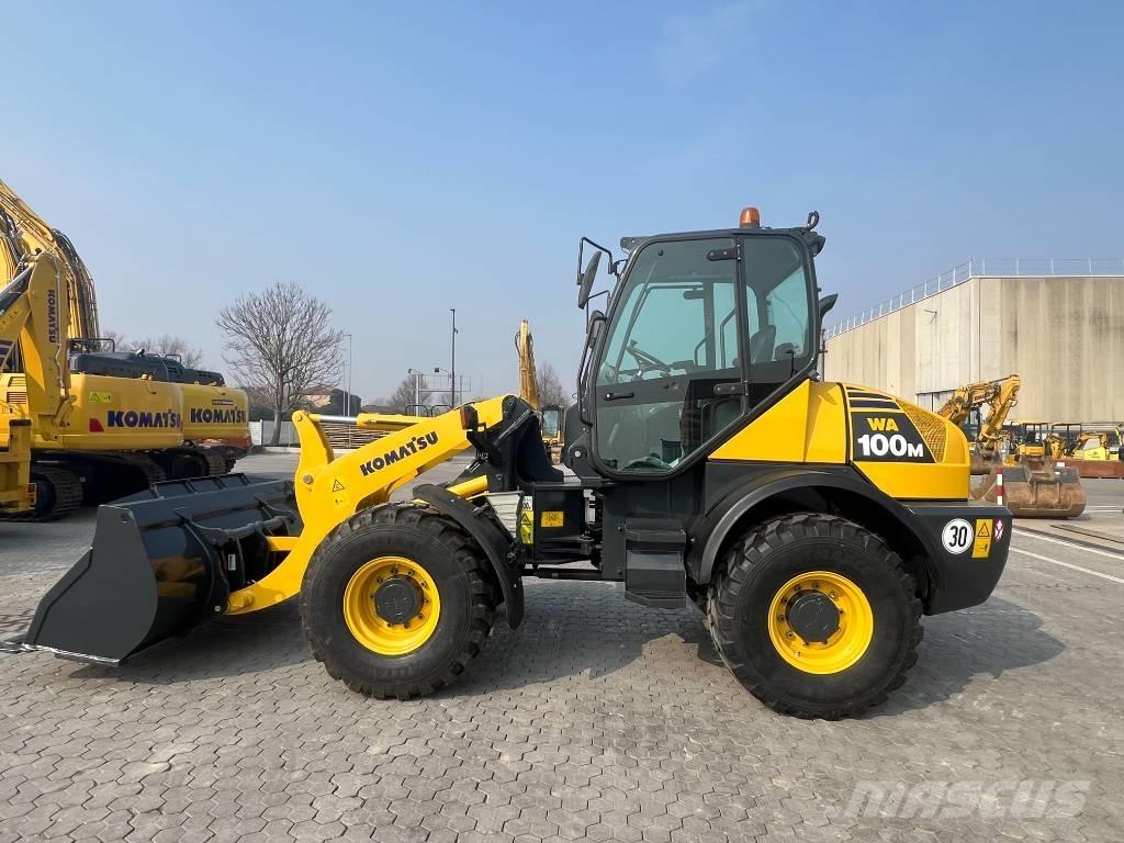 Komatsu WA 100 M-5 Incarcator pe pneuri