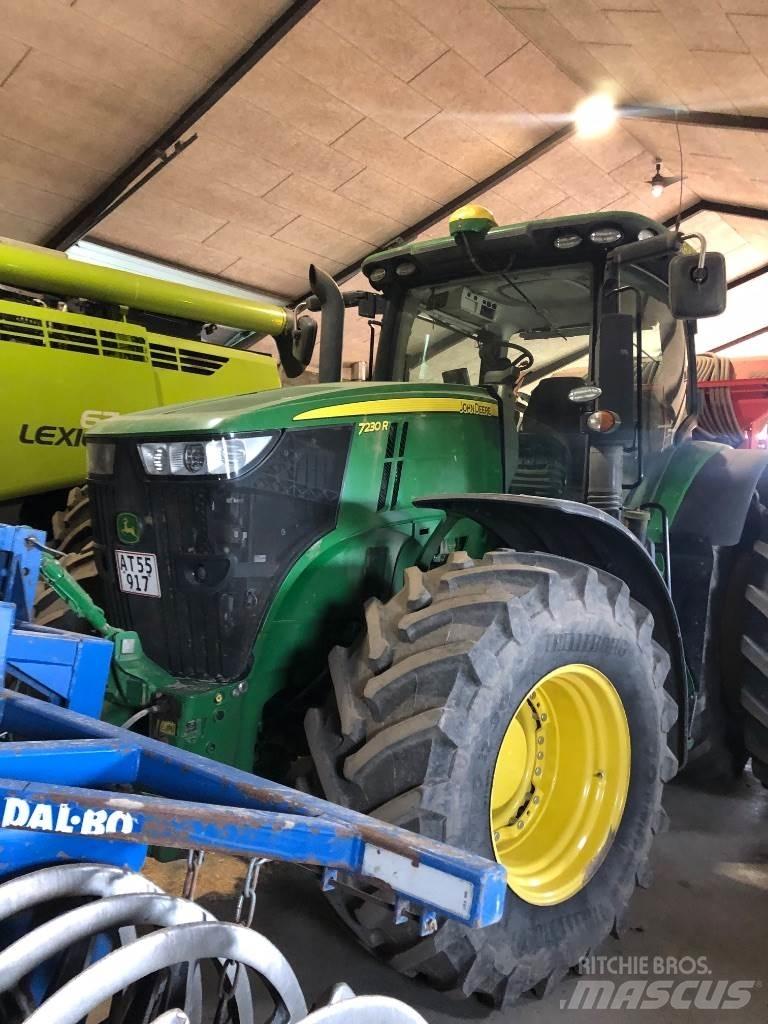 John Deere 7230 R Tractoare