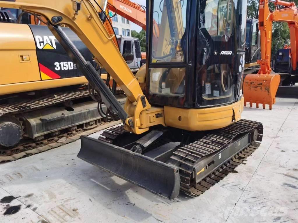 CAT 303 CR Mini excavatoare < 7t