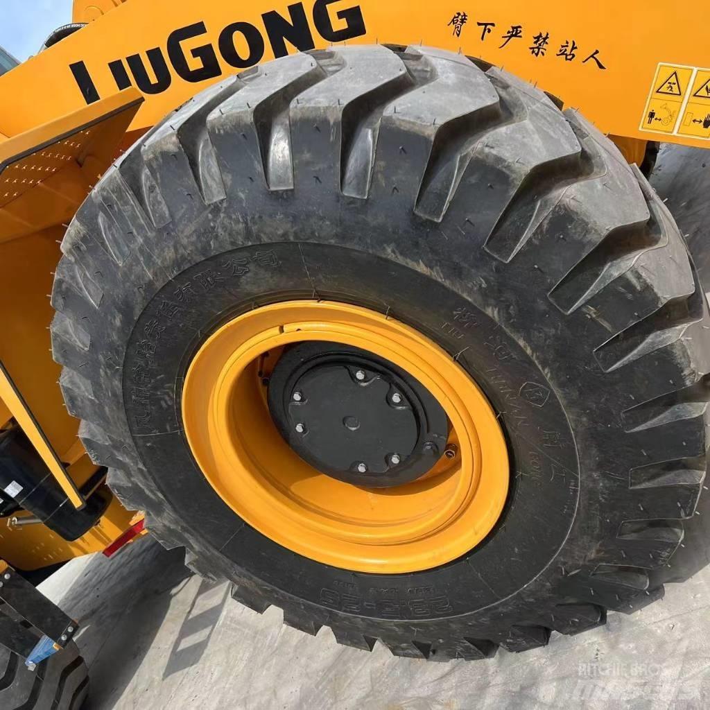 LiuGong 856 Incarcator pe pneuri