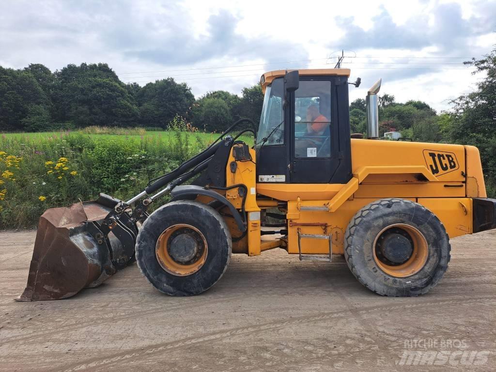 JCB 426 Incarcator pe pneuri