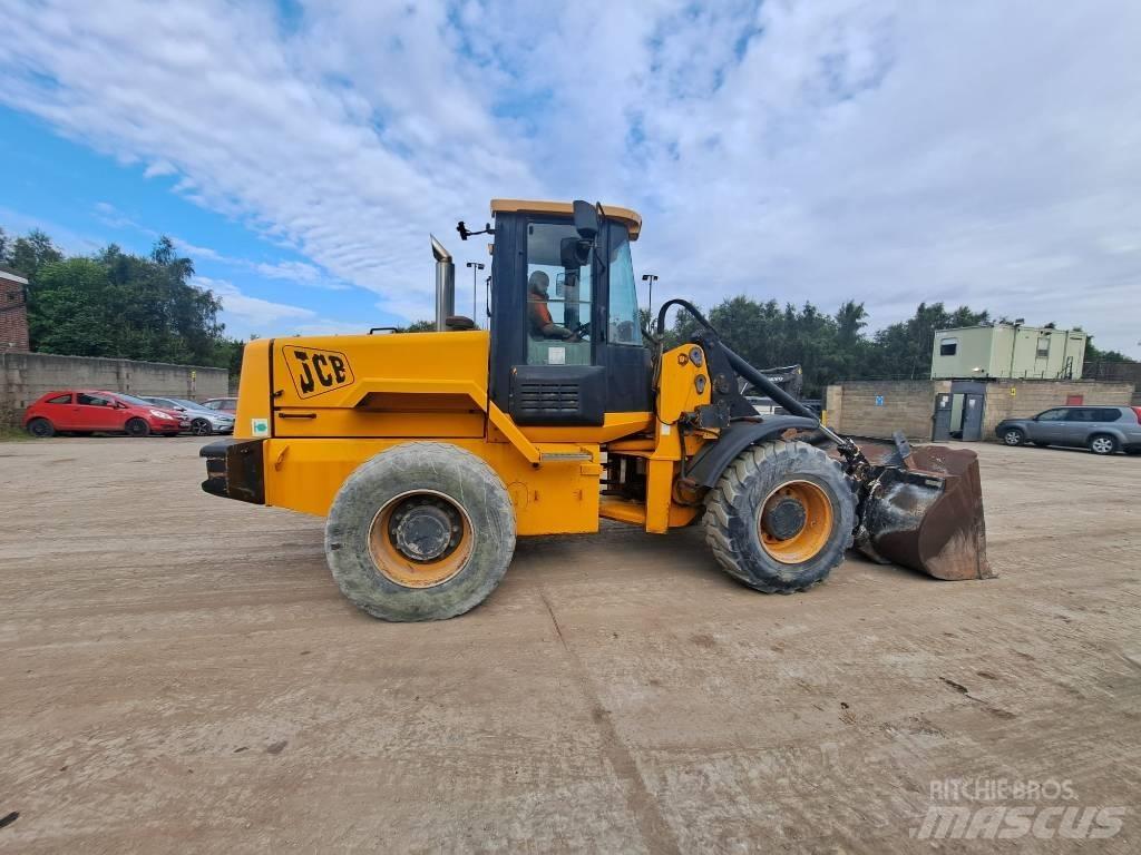 JCB 426 Incarcator pe pneuri