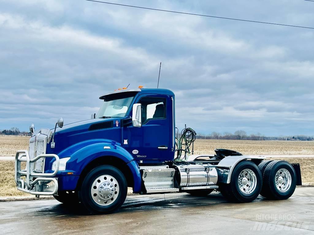 Kenworth T 880 Autotractoare