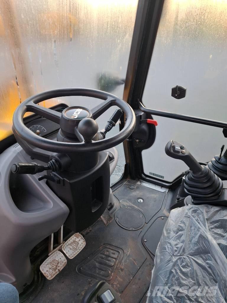 JCB 3CX PLUS AEC Buldoexcavatoare