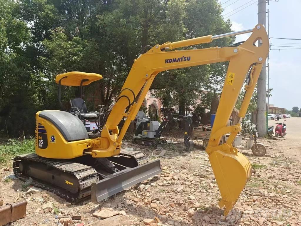 Komatsu PC35 Mini excavatoare < 7t