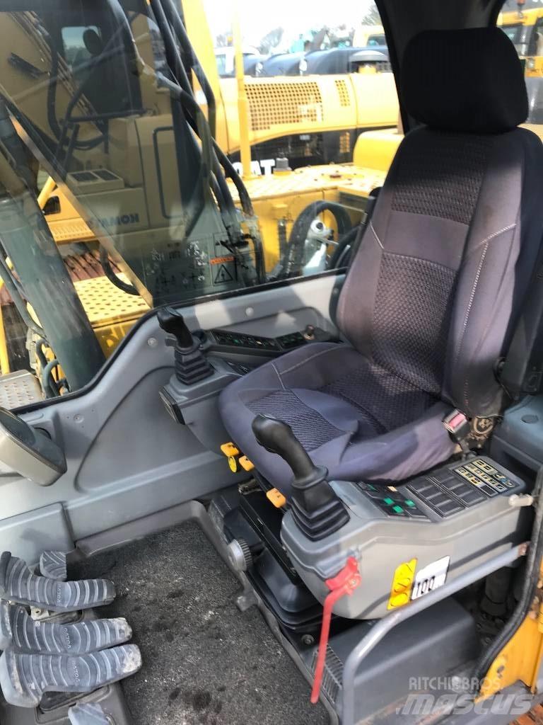 Volvo EC140B Excavatoare pe șenile

