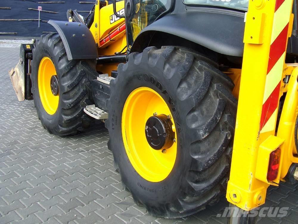JCB 4CX Buldoexcavatoare