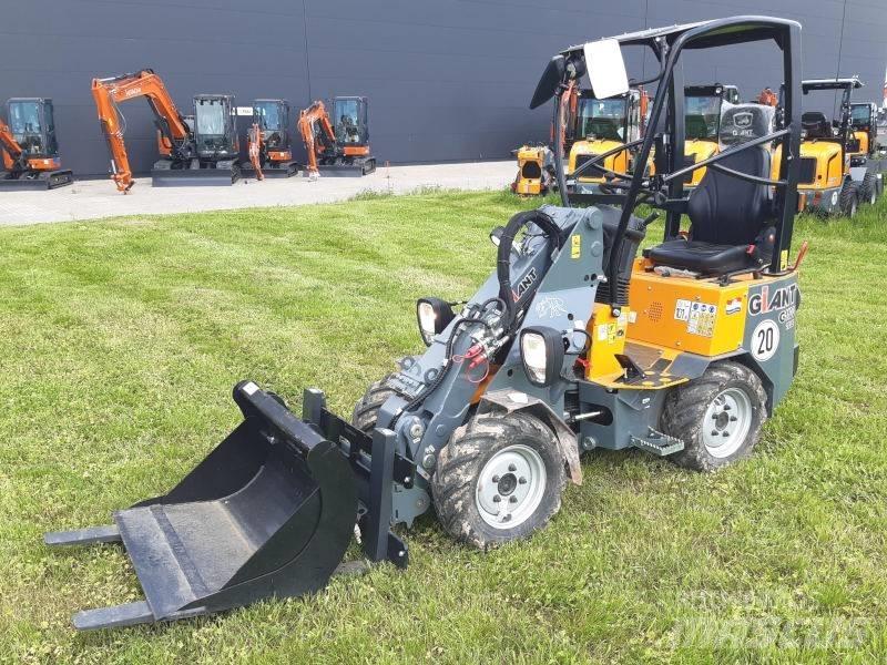 Giant G 1100 Tele Încărcătoare pe roți telescopice