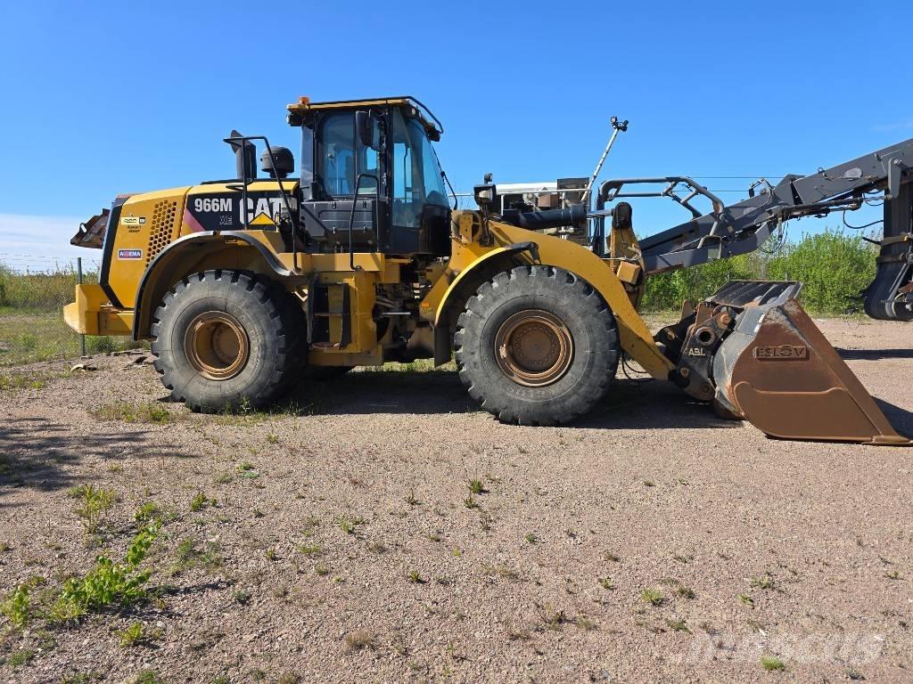 CAT 966 M Incarcator pe pneuri