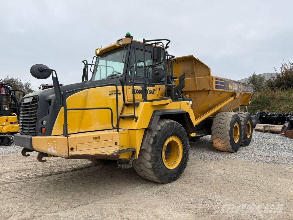 Komatsu HM300-3 Transportoare articulate