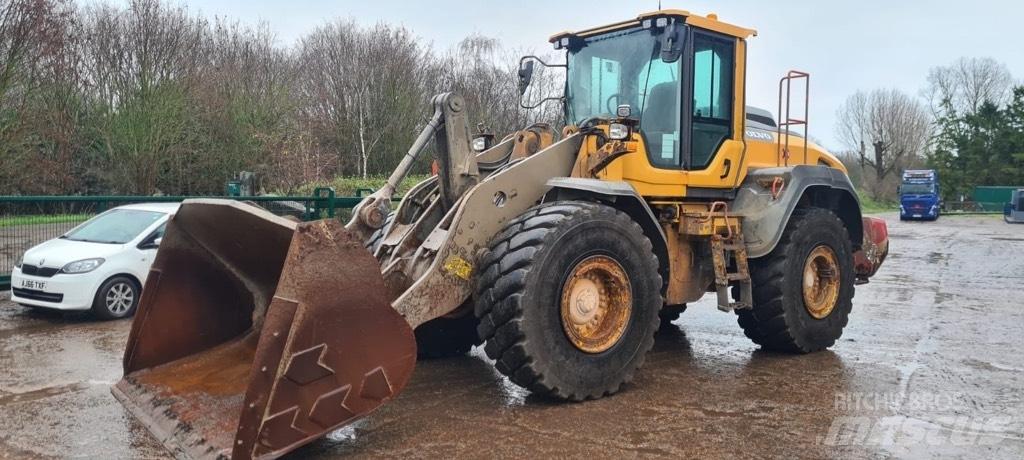 Volvo L 120 H Incarcator pe pneuri