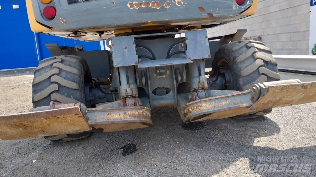 Liebherr A 311 Excavatoare cu roti
