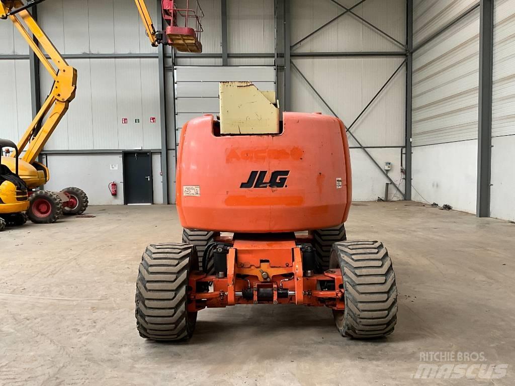 JLG 450 AJ Nacele cu brat articulat