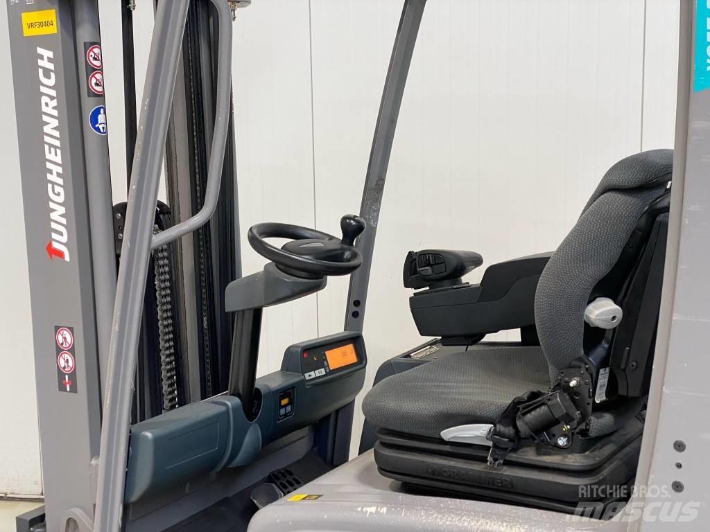 Jungheinrich EFG216k Stivuitor electric