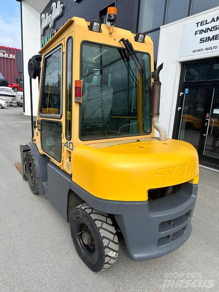 TCM FD40T8 Stivuitor diesel