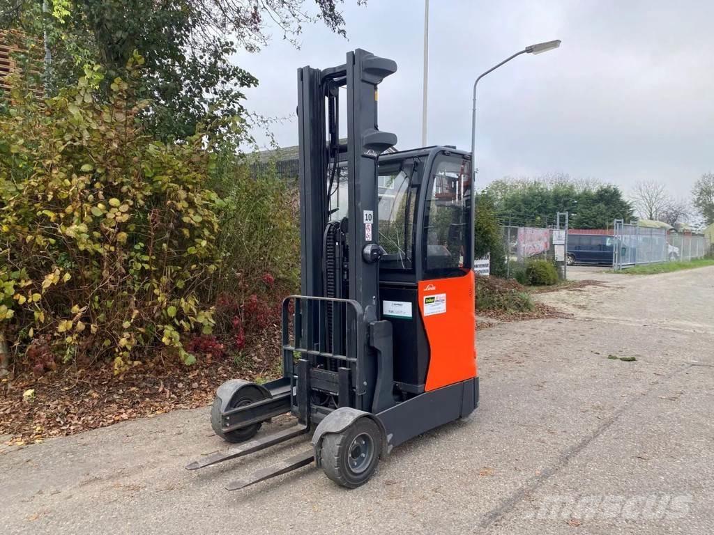 Linde R14G-01 Stivuitor cu catarg retractabil