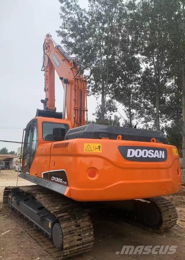 Doosan DX300LC-9C Excavatoare pe șenile

