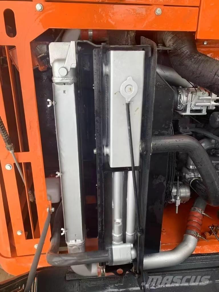 Doosan DX300LC-9C Excavatoare pe șenile
