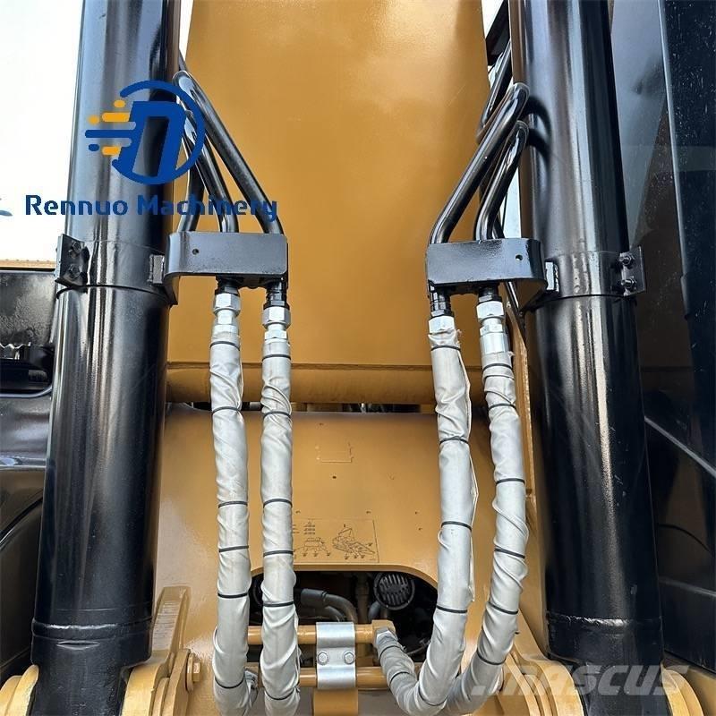 CAT 330 D L Excavatoare pe șenile
