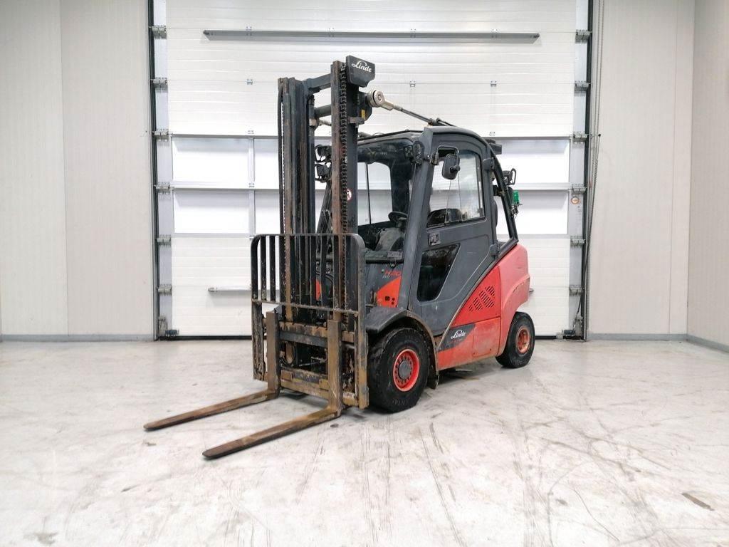 Linde H30D-02 Stivuitor diesel