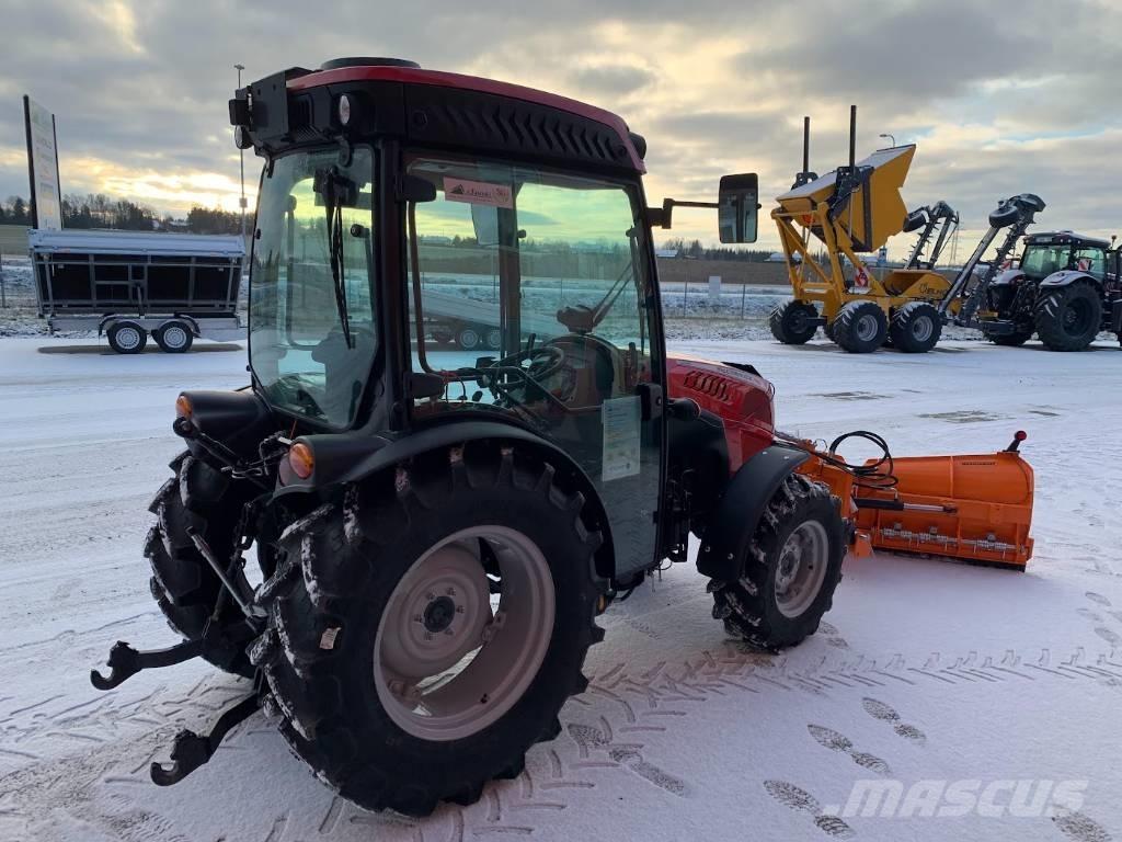 McCormick X 2.055 Tractoare