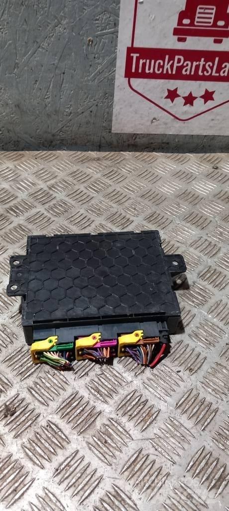 Scania R 440   1903244 Cabine si interior